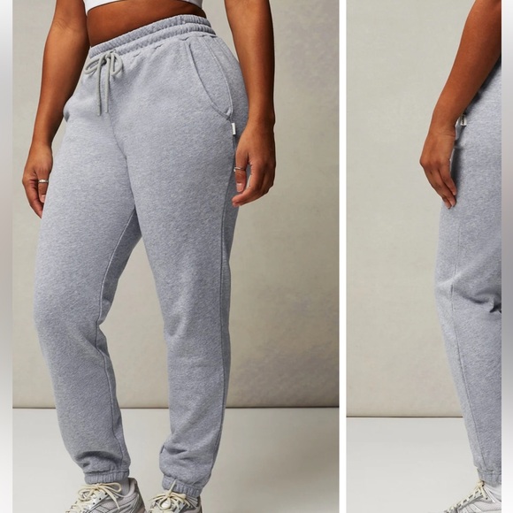 NEW FABLETICS Year Round Terry High-Waisted Sweatpant Size: Large - Picture 3 of 9